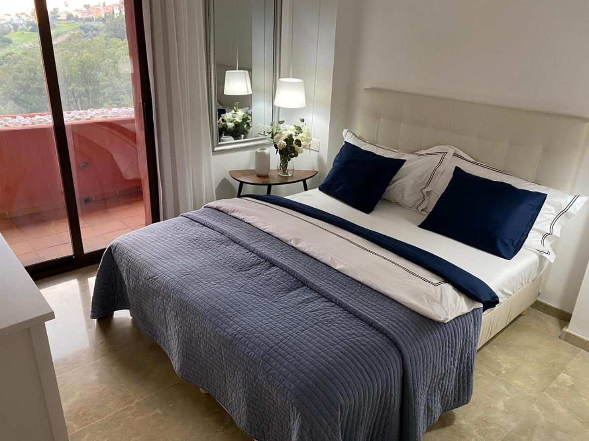 15 First Line Penthouse With Wonderful Seaview Near Duquesa Golf Manilva Andalucia 아파트 외부 사진
